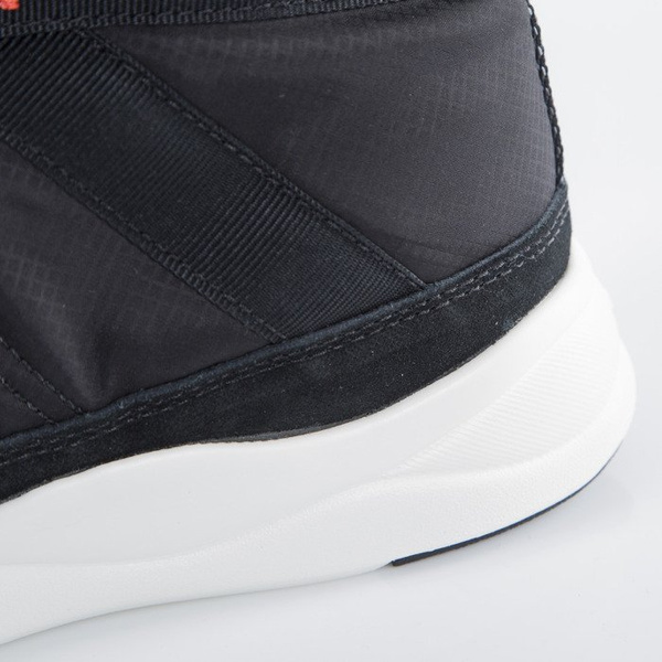 Reebok Classic buty zimowe WMNS Russia Boot blk / walnut / rossette / chalk (V62839)