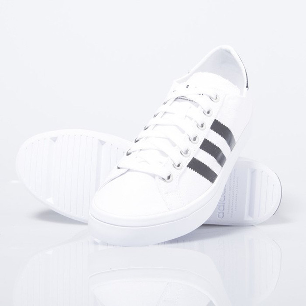Sneakers buty Adidas Originals CourtVantage white / black (S78765)