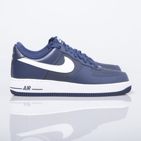 Sneakers buty Nike Air Force 1 '07 Low midnight navy / white (488298-436)