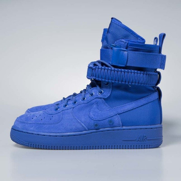 Sneakers buty Nike SF Air Force 1 game royal / game royal 864024-401
