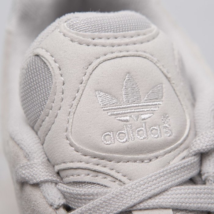 bd7659 adidas