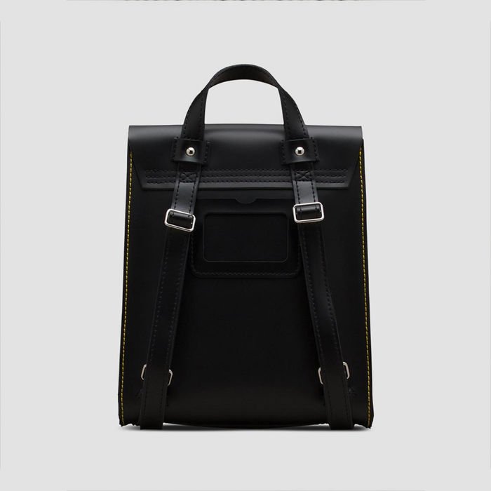 Plecak Dr. Martens Mini Leather Backpack czarny Kup online na 0