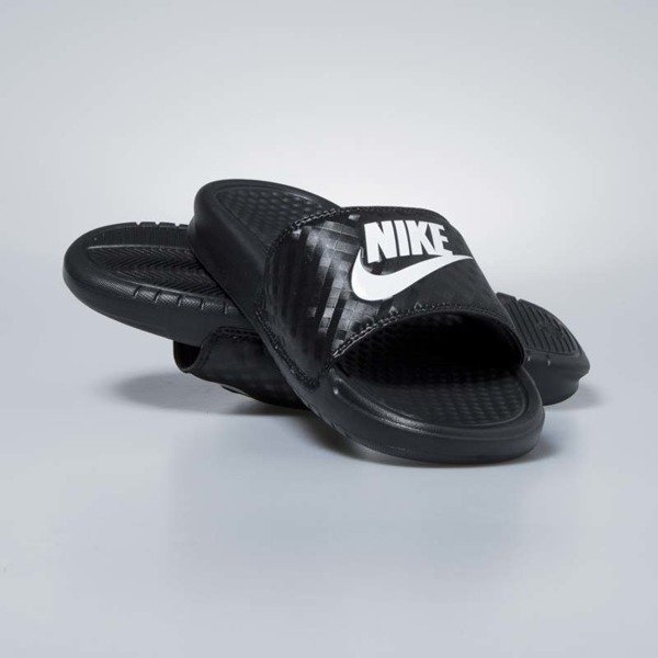 nike benassi black white