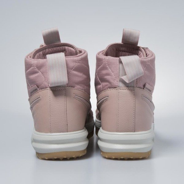 nike duckboot pink